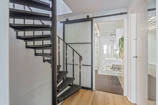 Medium property photo - In de Wolken 284, 1186 BS Amstelveen